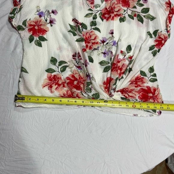 Kaileigh white and floral rossano knot detail blouse women’s size M - Picture 9 of 11